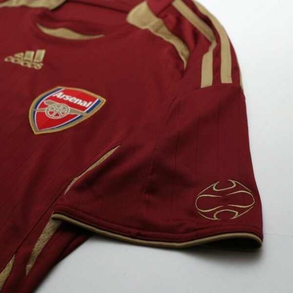 Arsenal Teamgeist Jersey 22/23 - Image 3