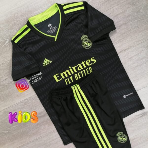 Real Madrid Third Kids kit 22/23 - Image 2