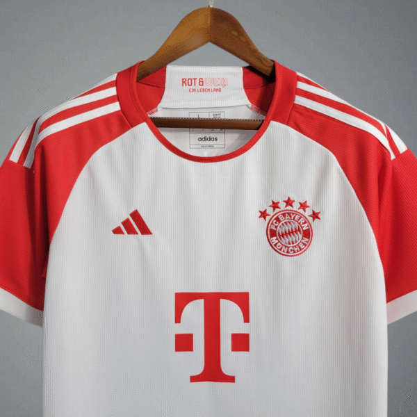 Bayern Munich Home 24/25 - Image 3