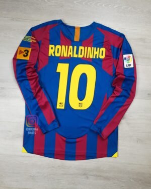 Ronaldinho Barcelona Home 2005/06 Long Sleeve Jersey