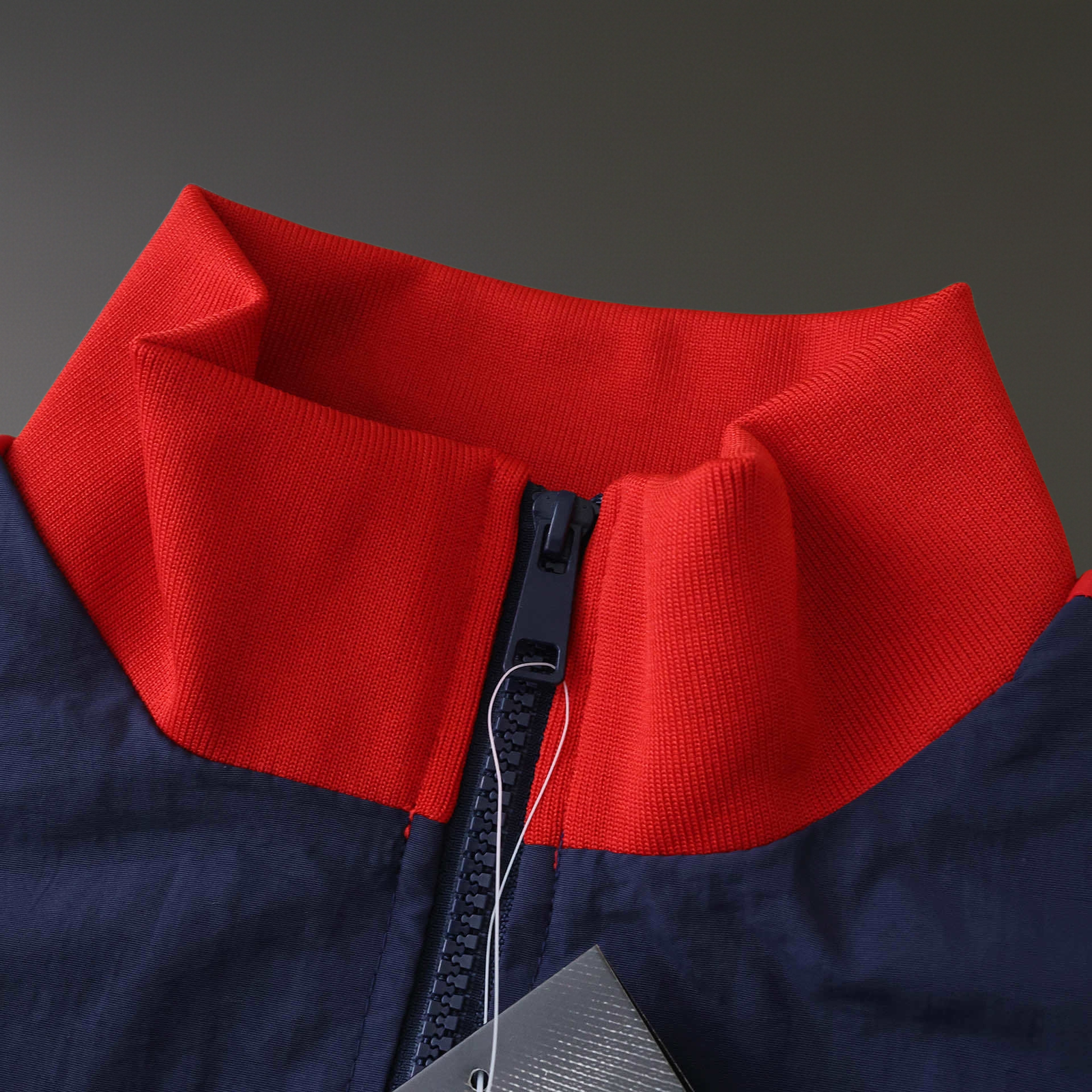 Barca WindbreakerJacket - Image 3