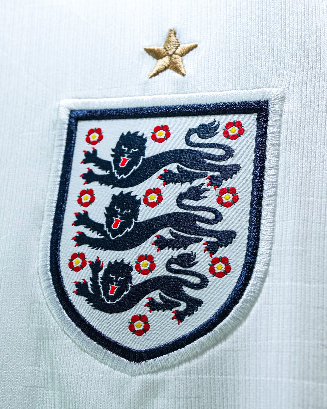 England Home World Cup 2026 Jersey - Image 3